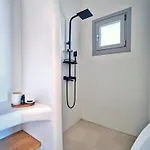 Hébergement de vacances Theros *