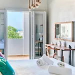 Theros Hébergement de vacances Náoussa